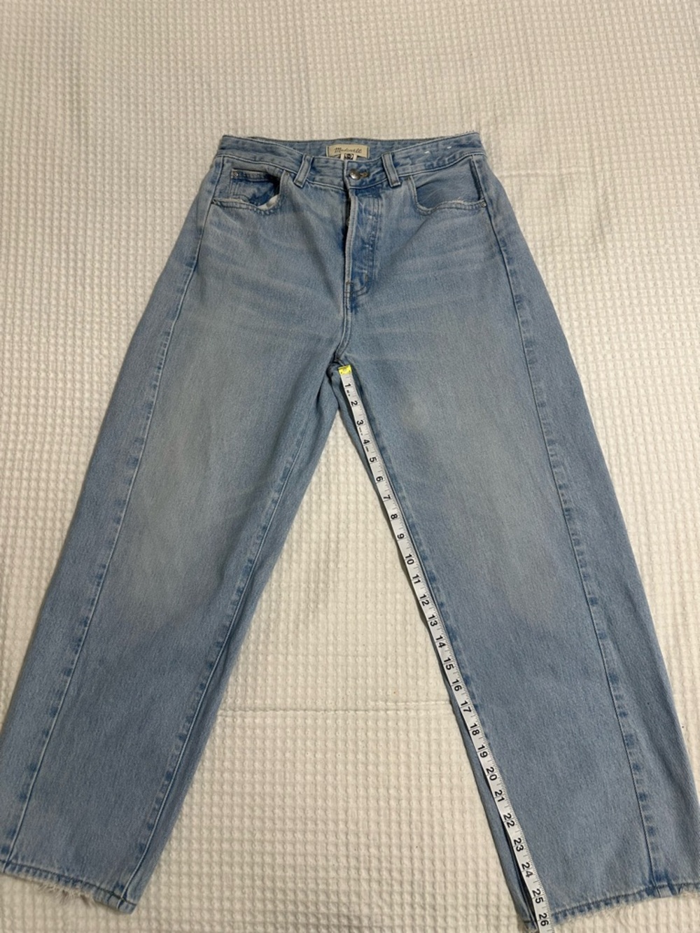Madewell Curvy Pieced Barrel Leg Jean In Foster Wash - Picture 11 of 11